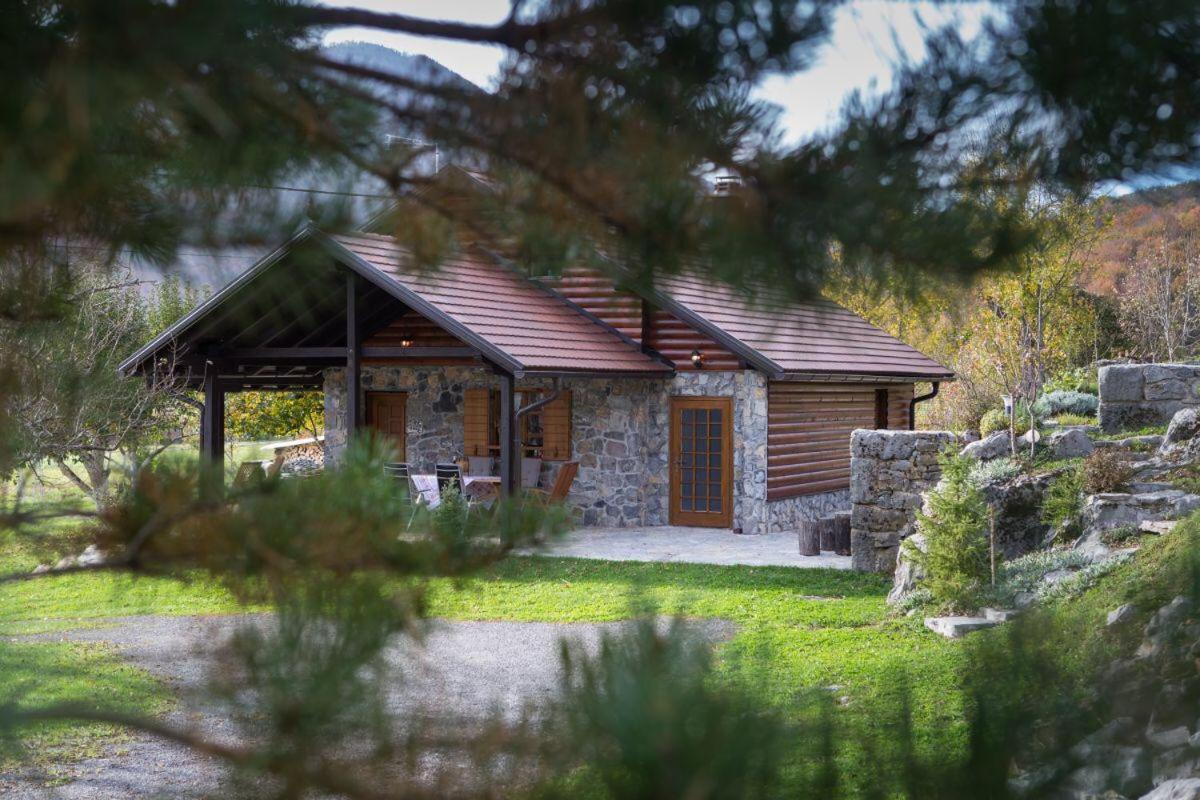 Kuca Dide Juke Pod Lipovcem Villa Gospić Eksteriør bilde