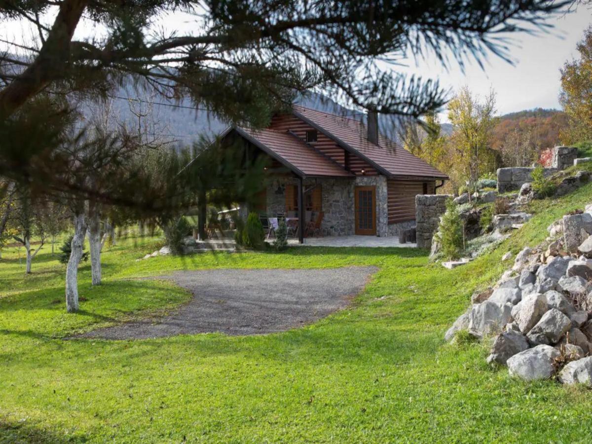 Kuca Dide Juke Pod Lipovcem Villa Gospić Eksteriør bilde